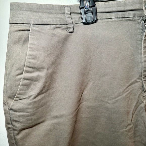 Gap gray khaki pants size 16R - Picture 6 of 13